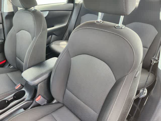 Thumbnail: 2023 Kia Forte - 11