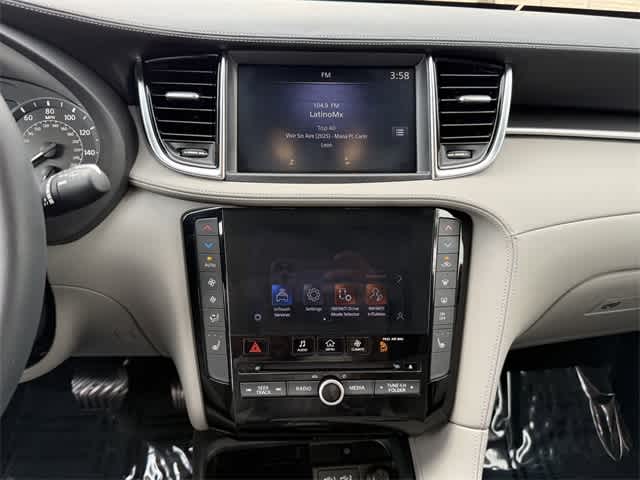 Thumbnail: 2024 INFINITI QX50 - 17