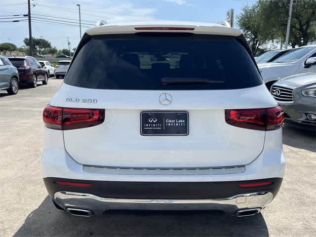 Thumbnail: 2020 Mercedes-Benz GLB - 4