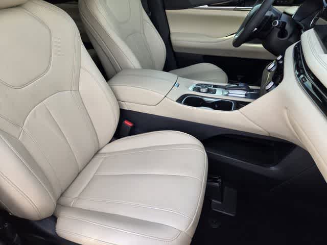 Thumbnail: 2023 INFINITI QX60 - 14