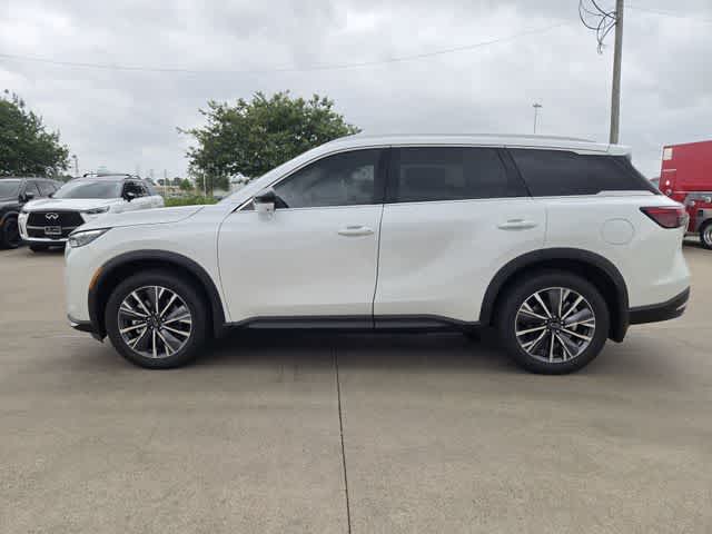 Thumbnail: 2027 INFINITI QX60 - 3