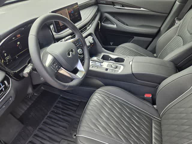 Thumbnail: 2027 INFINITI QX60 - 2
