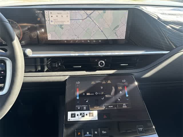 Thumbnail: 2026 INFINITI QX80 - 18