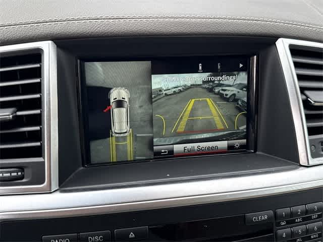 Thumbnail: 2016 Mercedes-Benz GL-Class - 21