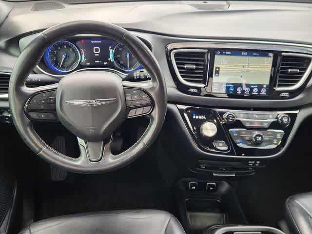 Thumbnail: 2020 Chrysler Pacifica - 15