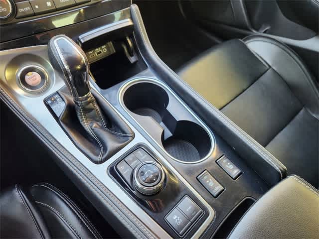 Thumbnail: 2019 Nissan Maxima - 17