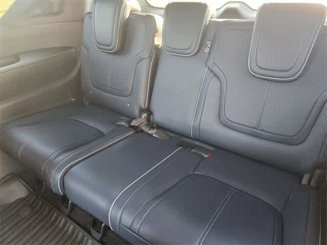 Thumbnail: 2026 INFINITI QX80 - 22