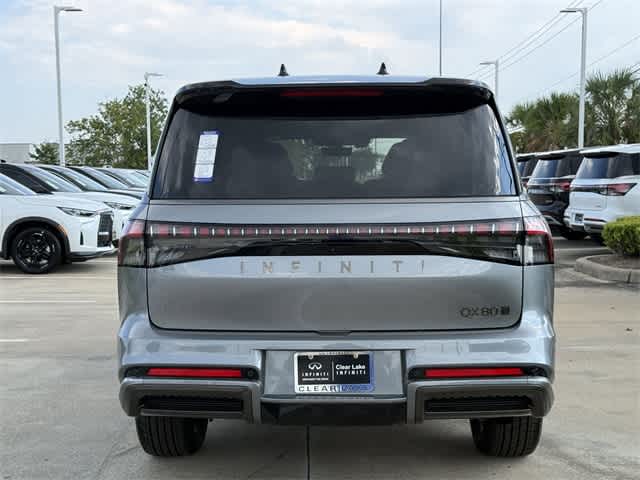Thumbnail: 2026 INFINITI QX80 - 4