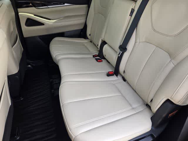 Thumbnail: 2023 INFINITI QX60 - 13