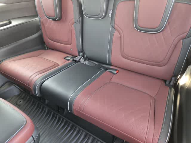 Thumbnail: 2026 INFINITI QX80 - 13