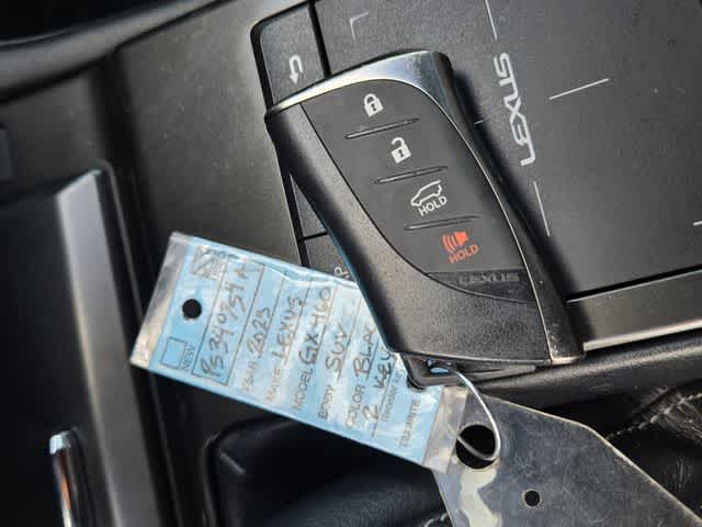 Thumbnail: 2023 Lexus GX - 20