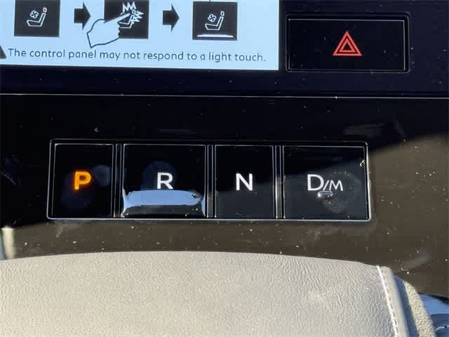 Thumbnail: 2026 INFINITI QX80 - 22