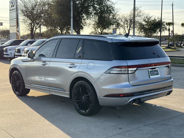 Thumbnail: 2023 Lincoln Aviator - 3