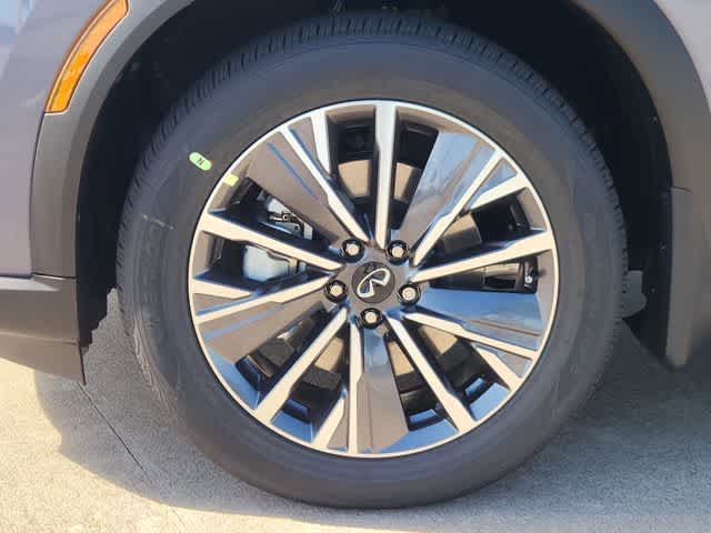 Thumbnail: 2026 INFINITI QX60 - 8