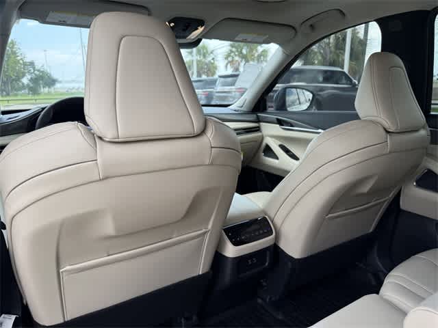 Thumbnail: 2025 INFINITI QX60 - 12
