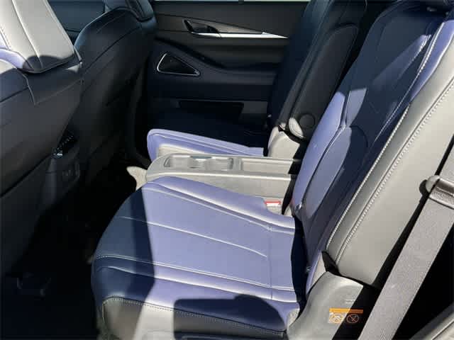 Thumbnail: 2026 INFINITI QX60 - 14