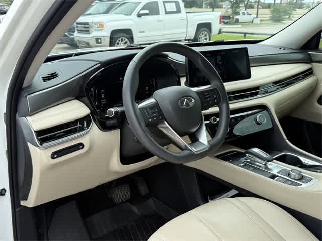 Thumbnail: 2023 INFINITI QX60 - 10