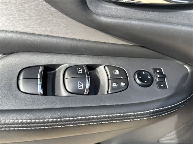 Thumbnail: 2019 Nissan Murano - 12