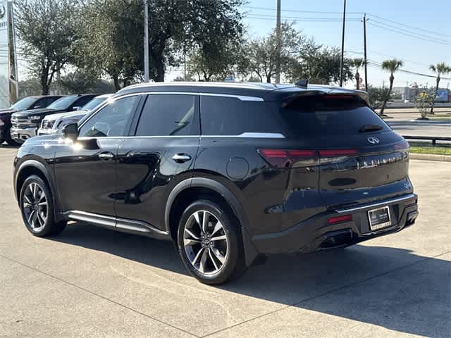 Thumbnail: 2023 INFINITI QX60 - 3