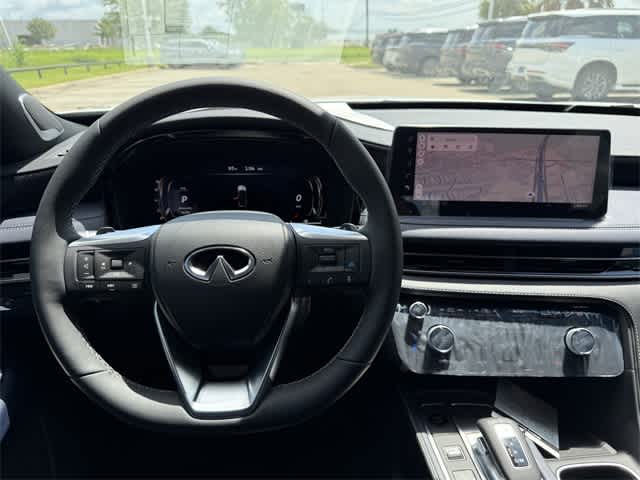 Thumbnail: 2026 INFINITI QX60 - 16