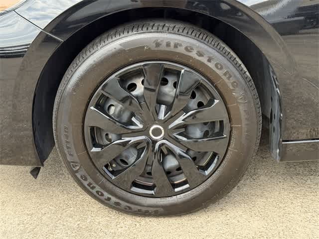 Thumbnail: 2024 Nissan Sentra - 25