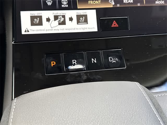 Thumbnail: 2026 INFINITI QX80 - 21