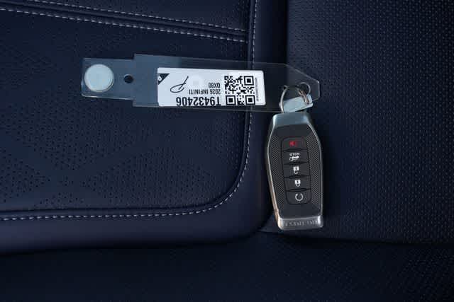 Thumbnail: 2026 INFINITI QX80 - 29