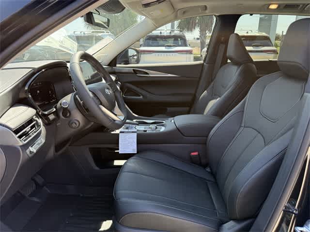 Thumbnail: 2026 INFINITI QX60 - 13