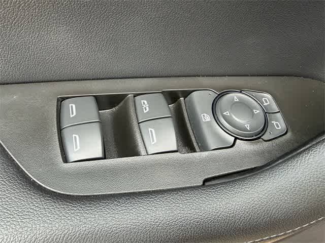 Thumbnail: 2019 Chevrolet Blazer - 9