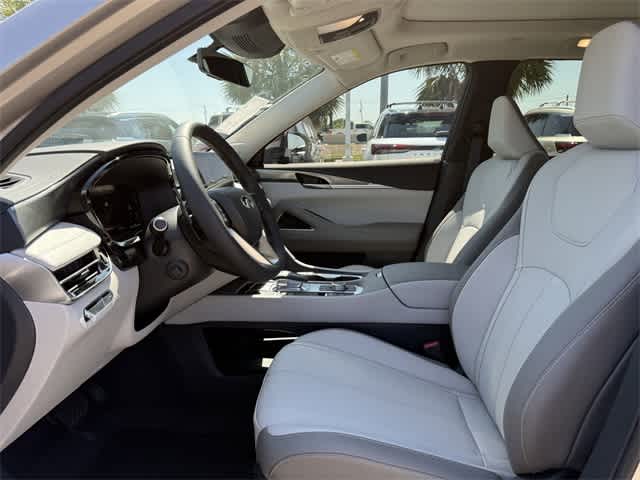 Thumbnail: 2026 INFINITI QX60 - 13