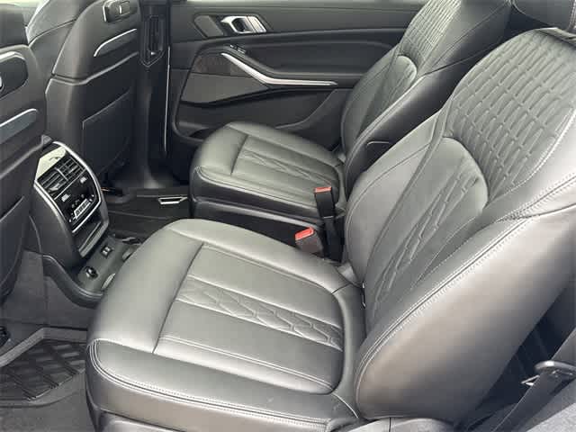 Thumbnail: 2023 BMW X7 - 14