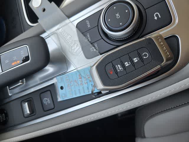 Thumbnail: 2027 INFINITI QX60 - 21