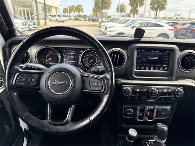 Thumbnail: 2020 Jeep Wrangler - 12