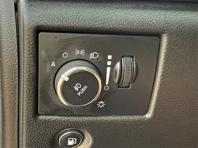 Thumbnail: 2021 Jeep Grand Cherokee - 23