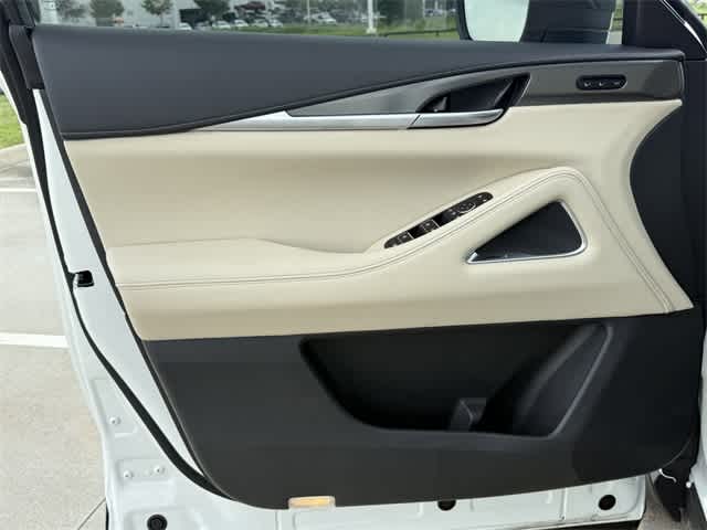 Thumbnail: 2025 INFINITI QX60 - 6