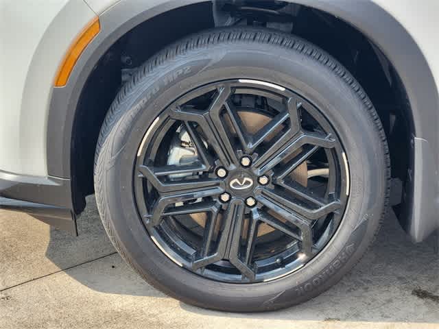 Thumbnail: 2026 INFINITI QX60 - 8