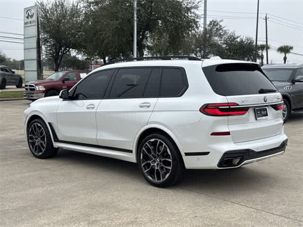 Used 2023 BMW X7 xDrive40i SUV