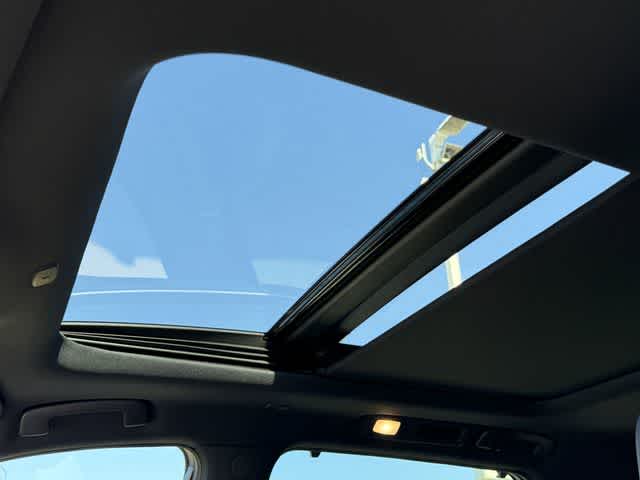 Thumbnail: 2026 INFINITI QX60 - 28