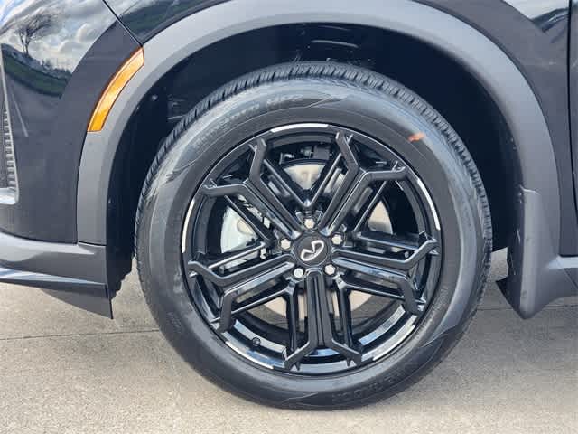 Thumbnail: 2026 INFINITI QX60 - 8