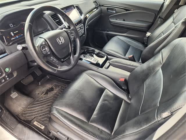 Thumbnail: 2018 Honda Pilot - 2