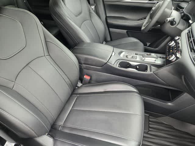 Thumbnail: 2026 INFINITI QX60 - 15