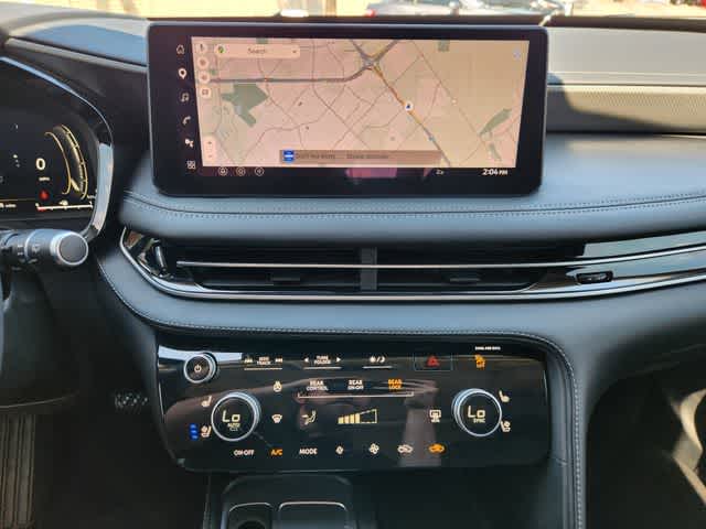 Thumbnail: 2026 INFINITI QX60 - 16