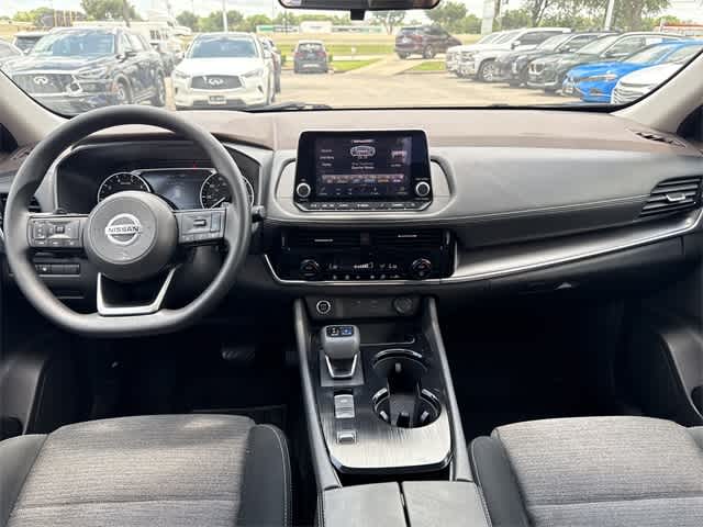 2021 Nissan Rogue SV 15