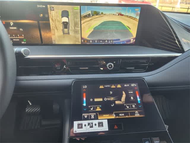 Thumbnail: 2026 INFINITI QX80 - 16