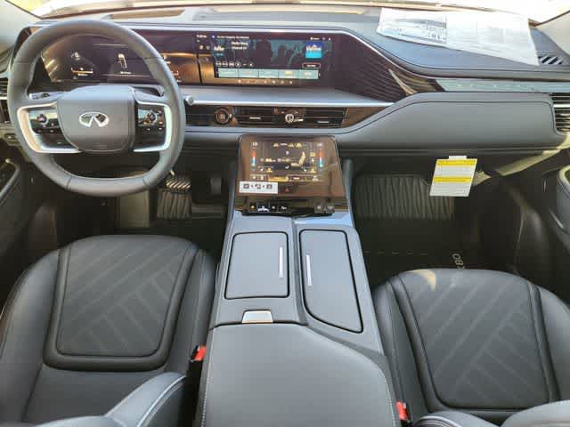 Thumbnail: 2026 INFINITI QX80 - 10