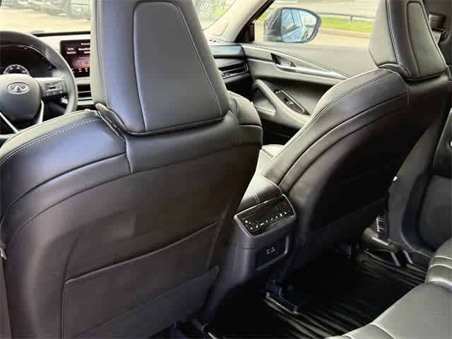 Thumbnail: 2025 INFINITI QX60 - 15