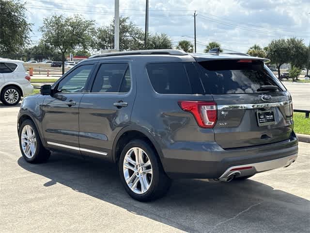 Thumbnail: 2017 Ford Explorer - 3