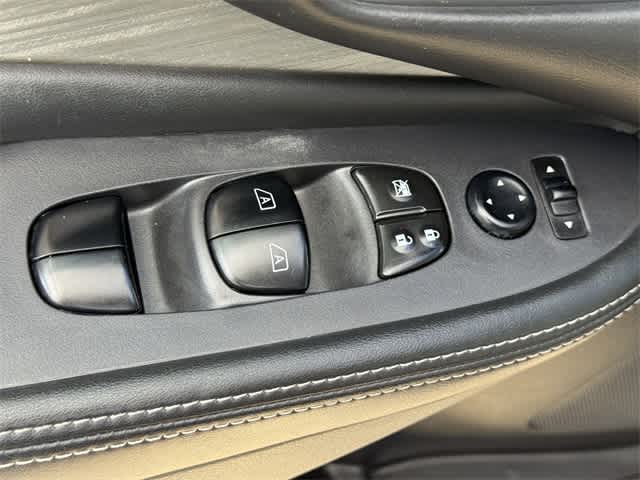 Thumbnail: 2018 Nissan Murano - 9