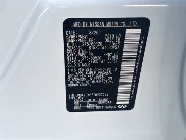 Thumbnail: 2026 INFINITI QX80 - 26