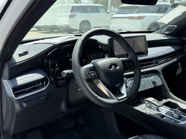 Thumbnail: 2026 INFINITI QX60 - 10